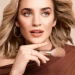 Real Techniques New Nudes Hazy Finish Powder Brush - Image 6