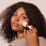 Ecotools luxe collection plush powder makeup brush - Image 3